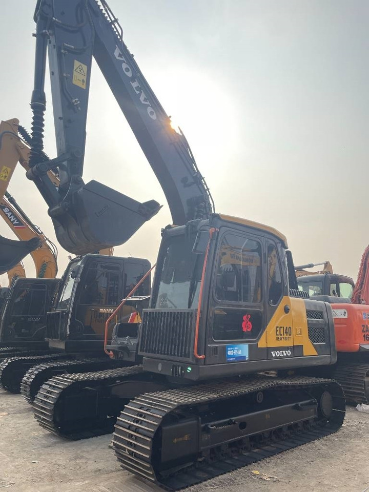 Volvo EC 140 - حفار زحاف: صورة 2 Volvo EC 140 - حفار زحاف: صورة 2