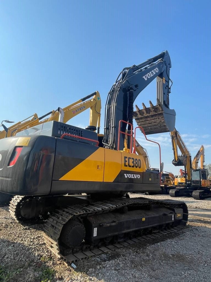 Volvo EC 380 D L - حفار زحاف: صورة 1 Volvo EC 380 D L - حفار زحاف: صورة 1