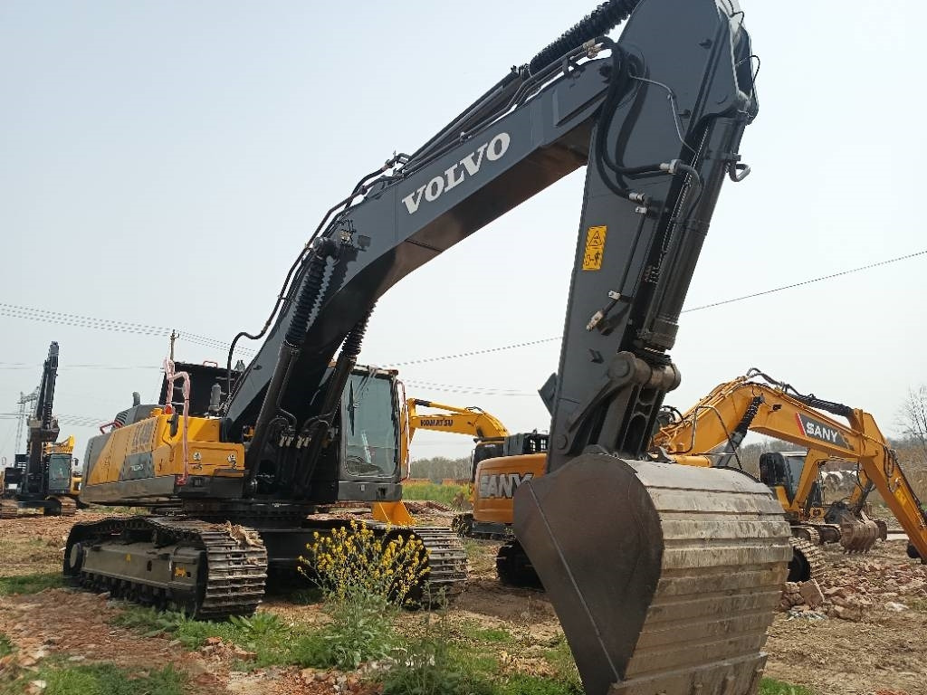 Volvo EC 480 - حفار زحاف: صورة 1 Volvo EC 480 - حفار زحاف: صورة 1