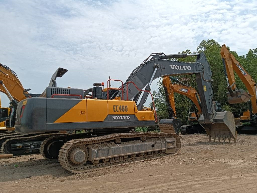 Volvo EC 480 - حفار زحاف: صورة 1 Volvo EC 480 - حفار زحاف: صورة 1