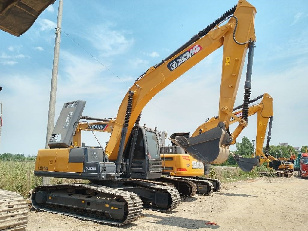 XCMG XE 215 DA - حفار زحاف: صورة 4 XCMG XE 215 DA - حفار زحاف: صورة 4