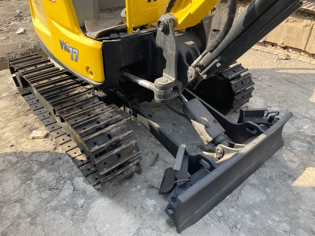 Yanmar Vio 17 - حفارة مُصَّغرة: صورة 5 Yanmar Vio 17 - حفارة مُصَّغرة: صورة 5
