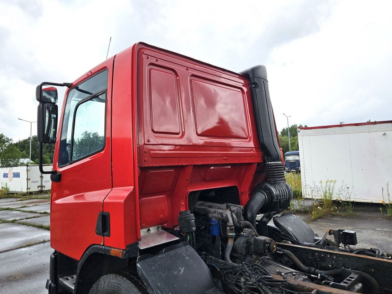 شاحنة هيكل كابينة DAF CF 75.250 6x2: صورة 16