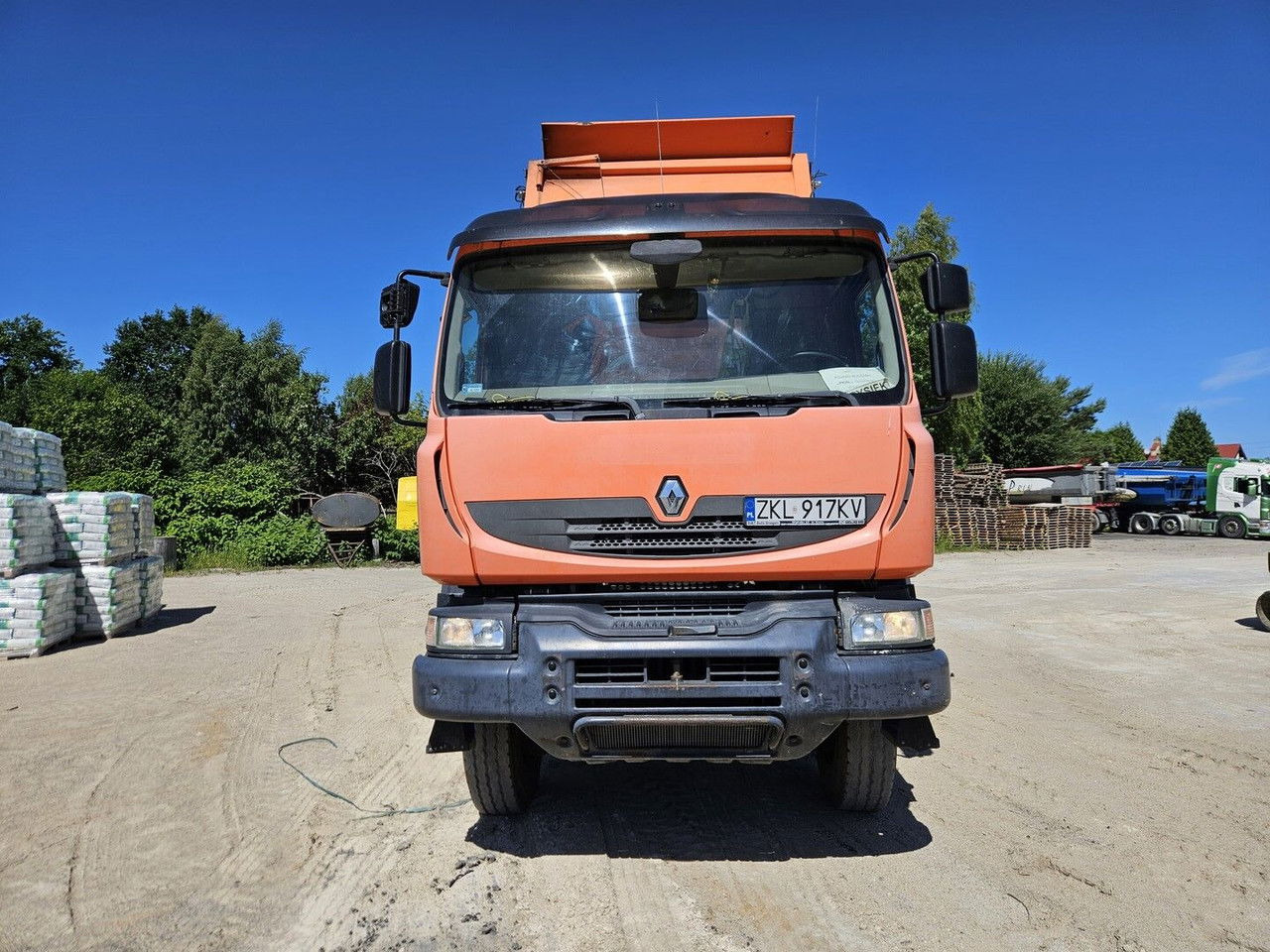 Renault Kerax 450 - شاحنة قلاب: صورة 2 Renault Kerax 450 - شاحنة قلاب: صورة 2