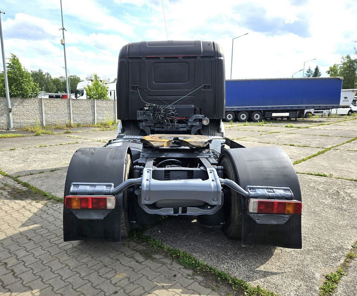 Scania 124 360, manual pump and injectors, manual gearbox - وحدة جر: صورة 5 Scania 124 360, manual pump and injectors, manual gearbox - وحدة جر: صورة 5