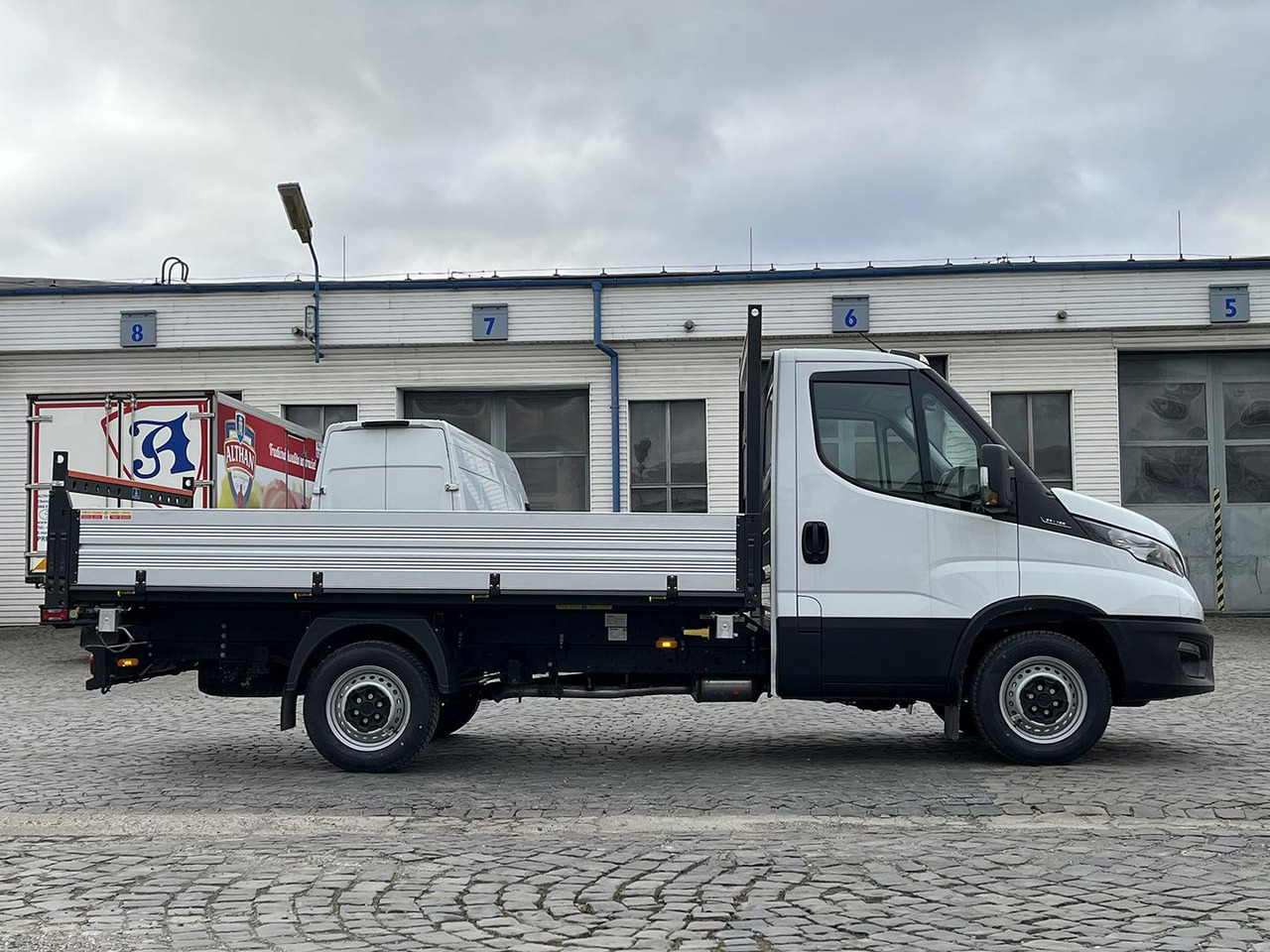 قلاب صغير Iveco DAILY SKLÁPAČ, 2.3D, 35S16H: صورة 8