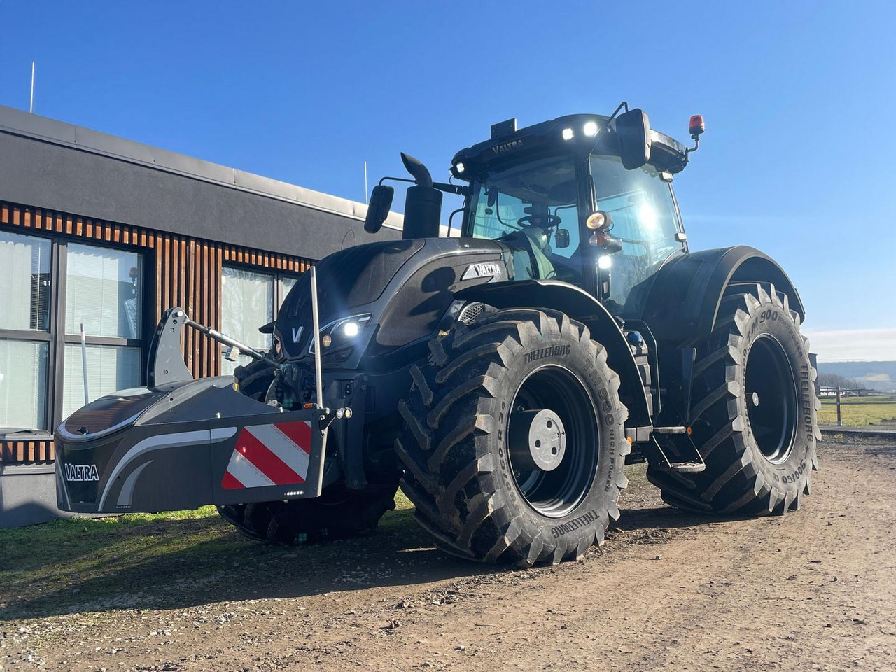 Valtra S, 394, 400HP - جرار: صورة 1 Valtra S, 394, 400HP - جرار: صورة 1