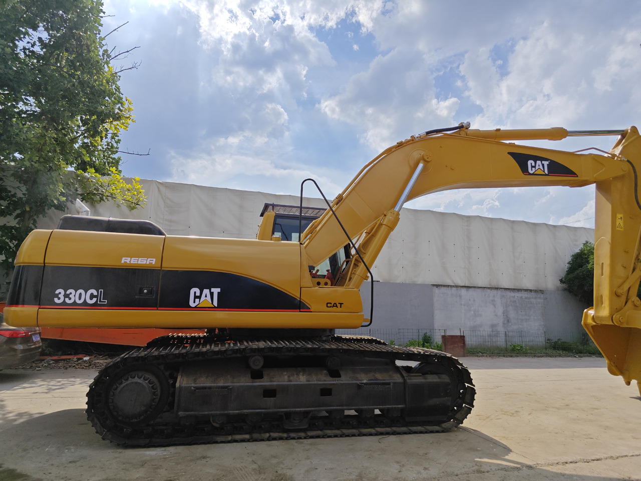CATERPILLAR 330C - حفار زحاف: صورة 1 CATERPILLAR 330C - حفار زحاف: صورة 1