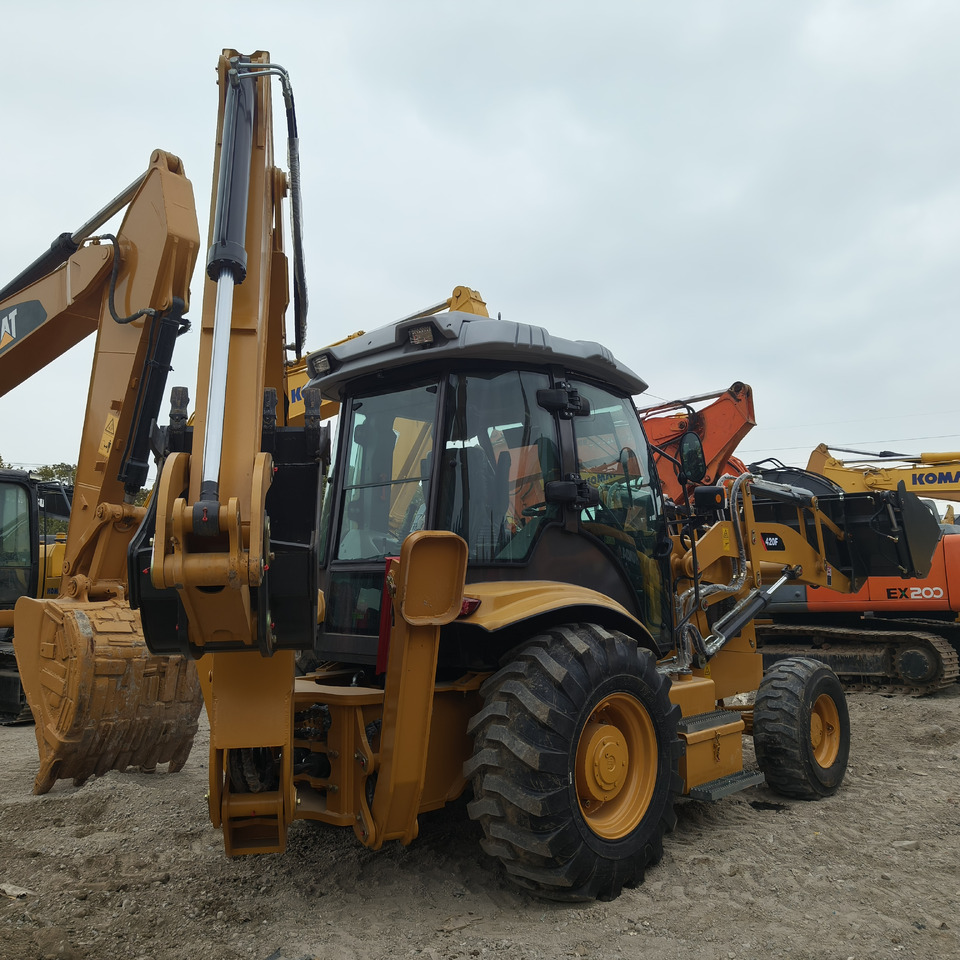 CATERPILLAR 420F - جرافة حفار: صورة 4 CATERPILLAR 420F - جرافة حفار: صورة 4