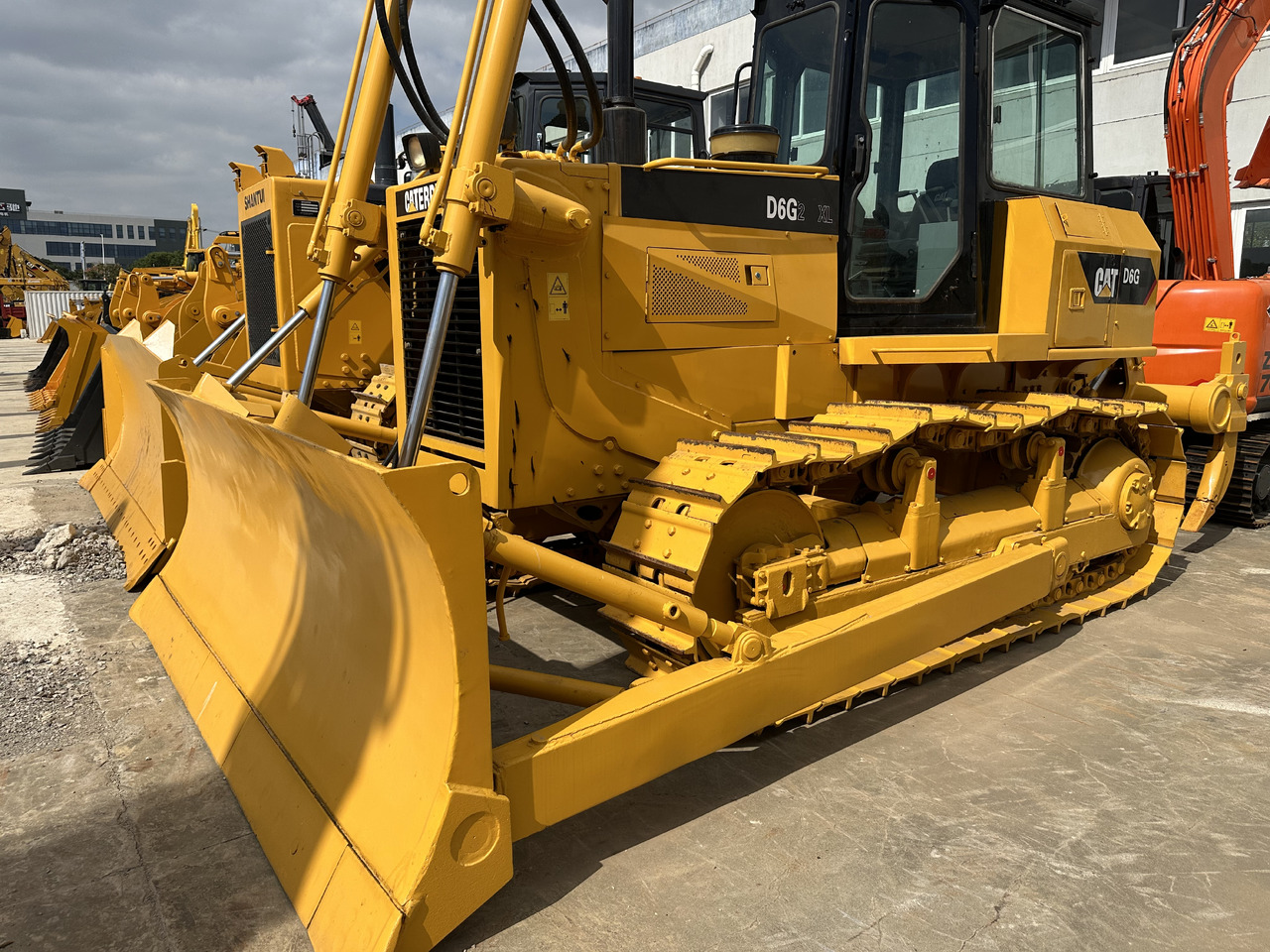 CATERPILLAR D6G - جرافة: صورة 2 CATERPILLAR D6G - جرافة: صورة 2