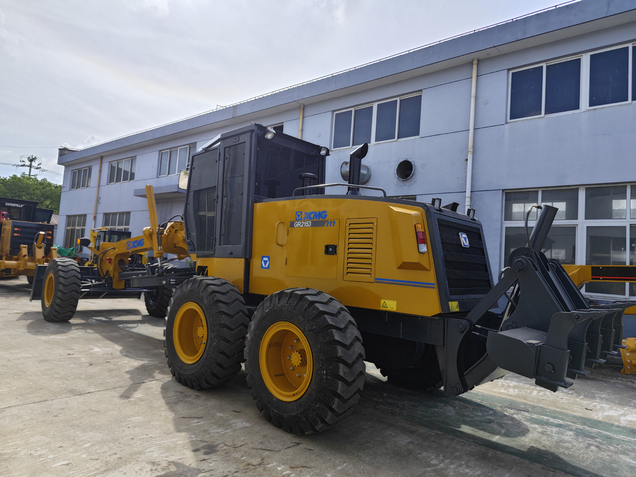XCMG GR215 used motor grader - ممهدة: صورة 4 XCMG GR215 used motor grader - ممهدة: صورة 4