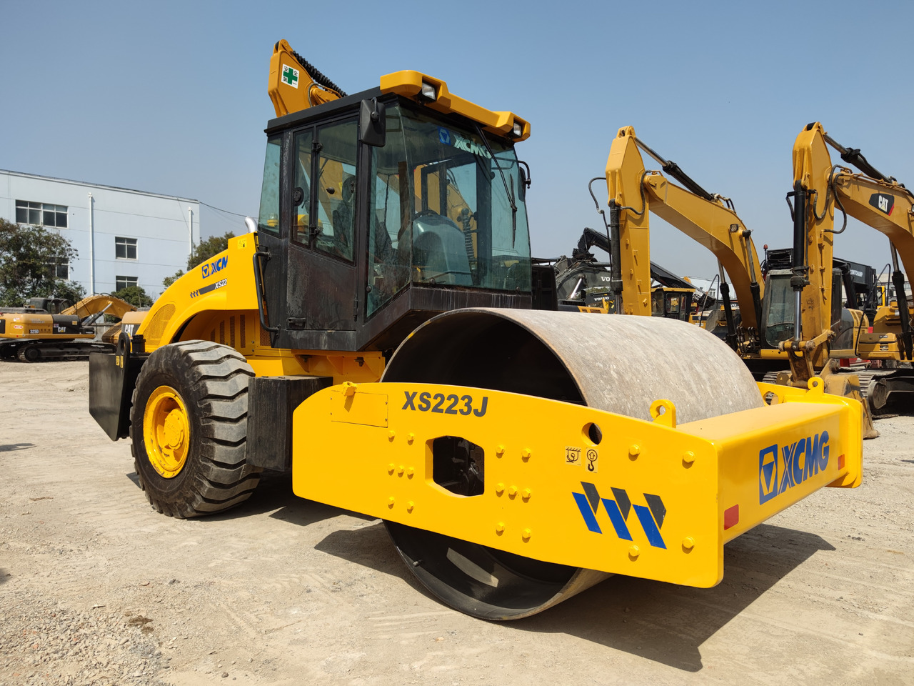 XCMG XS223J Roller Road - مدحلة ضاغطة: صورة 4 XCMG XS223J Roller Road - مدحلة ضاغطة: صورة 4