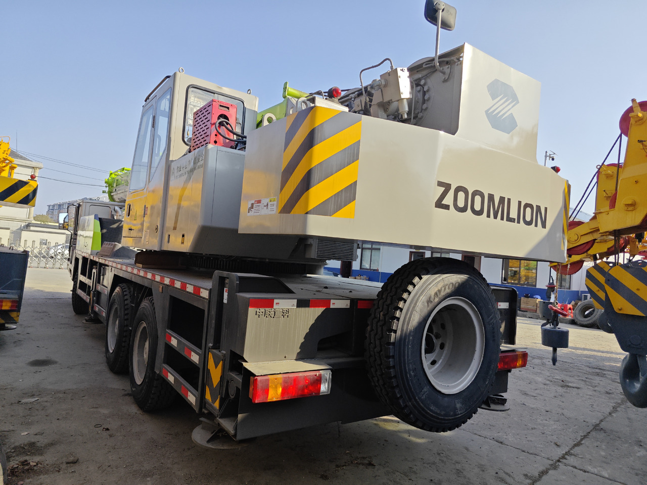 Zoomlion ZTC250V - موبايل كرين: صورة 1 Zoomlion ZTC250V - موبايل كرين: صورة 1