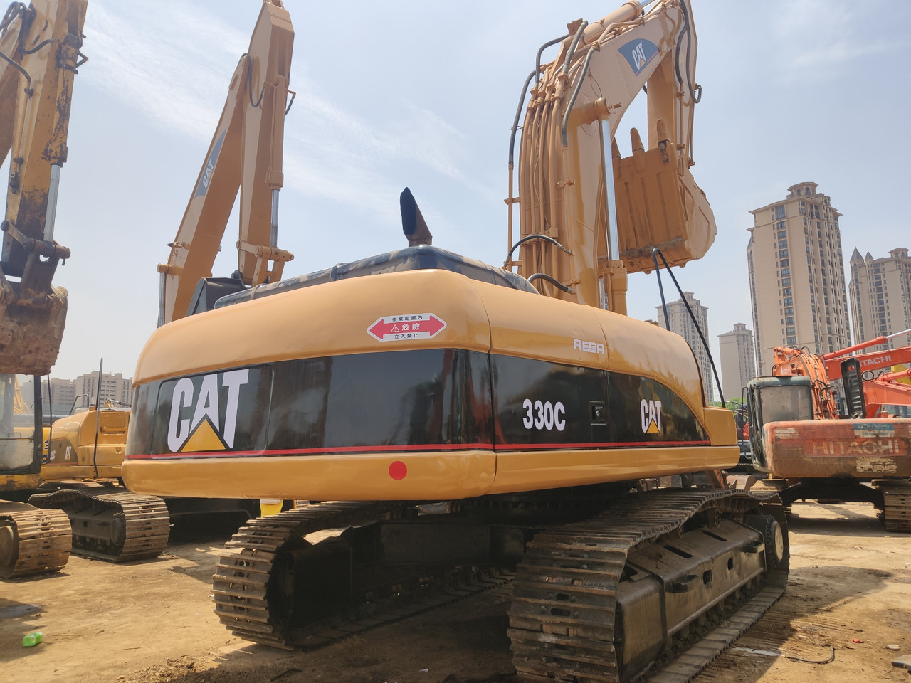 Caterpillar 330C - حفار زحاف: صورة 5 Caterpillar 330C - حفار زحاف: صورة 5