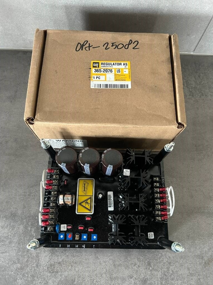 CAT AVR 365-2076 - DPX-25082 - النظام الكهربائي - آلات البناء: صورة 1 CAT AVR 365-2076 - DPX-25082 - النظام الكهربائي - آلات البناء: صورة 1