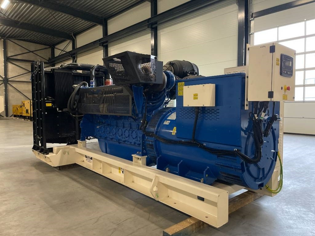 FG Wilson P1250-1 - 1250 kVA Surplus Genset - DPX-25089 - مجموعة المولدات: صورة 3 FG Wilson P1250-1 - 1250 kVA Surplus Genset - DPX-25089 - مجموعة المولدات: صورة 3
