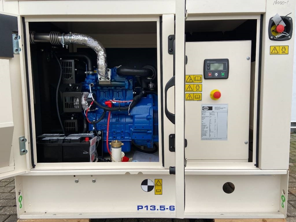 FG Wilson P13.5-6 - 13.5 kVA Genset - DPX-16000 - مجموعة المولدات: صورة 4 FG Wilson P13.5-6 - 13.5 kVA Genset - DPX-16000 - مجموعة المولدات: صورة 4