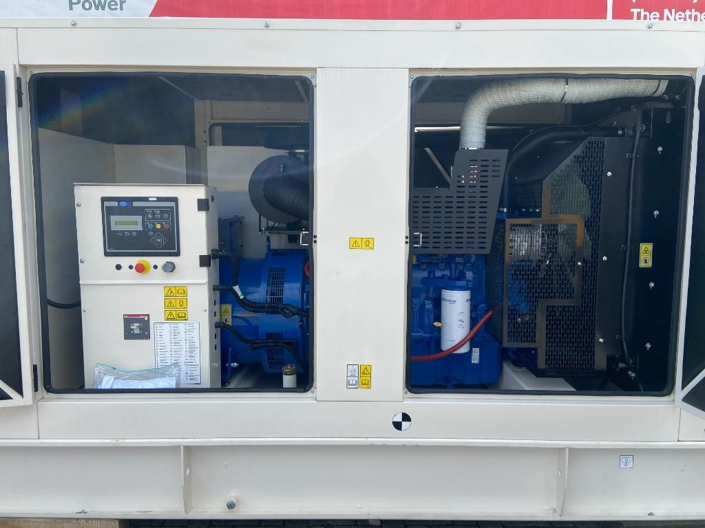 FG Wilson P300-5 - 300 kVA Genset - DPX-16015 - مجموعة المولدات: صورة 5 FG Wilson P300-5 - 300 kVA Genset - DPX-16015 - مجموعة المولدات: صورة 5
