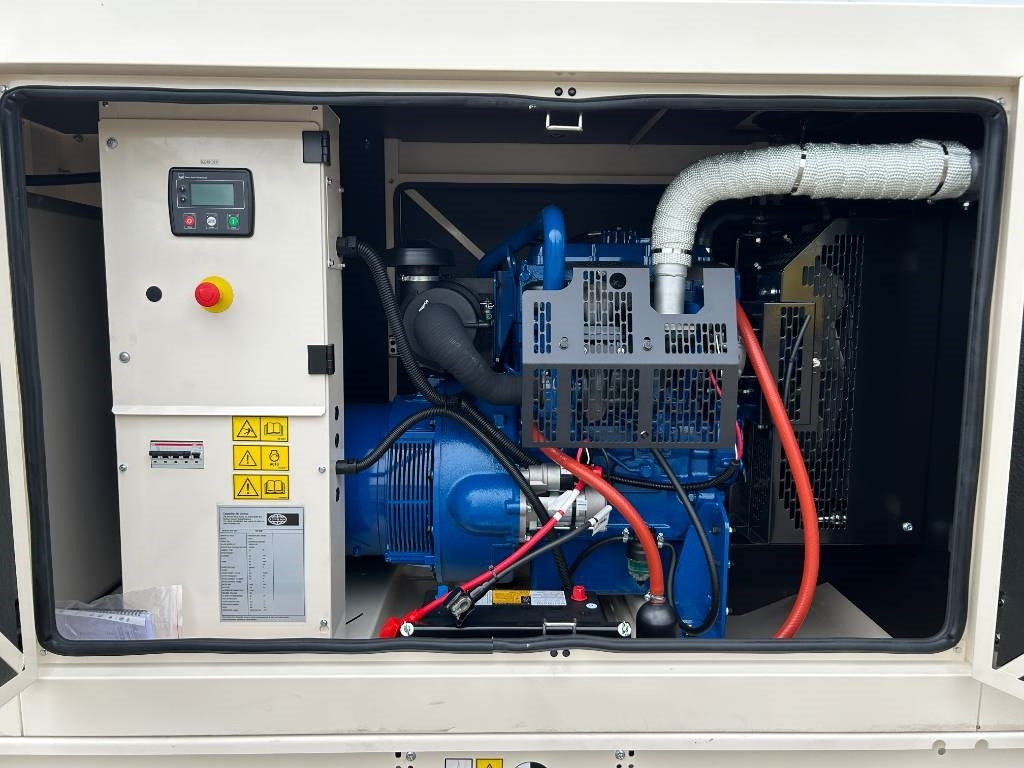 FG Wilson P55-3 - 55 kVA Genset - DPX-16005 - مجموعة المولدات: صورة 4 FG Wilson P55-3 - 55 kVA Genset - DPX-16005 - مجموعة المولدات: صورة 4