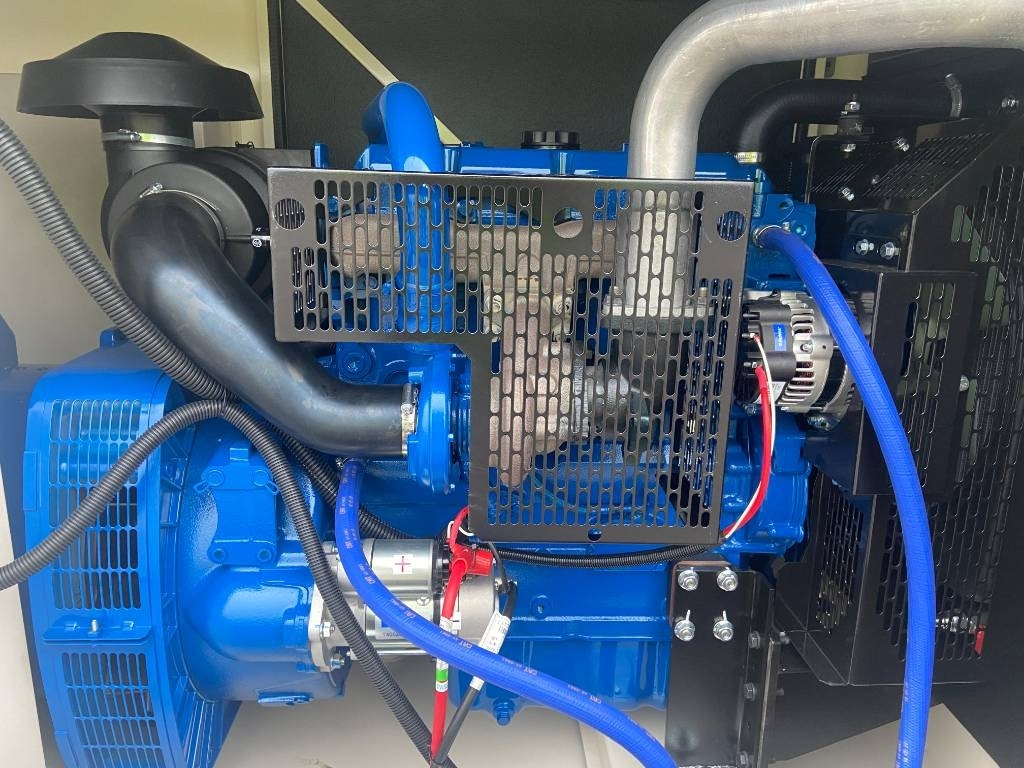 FG Wilson P88-3 - 88 kVA Genset - DPX-16007 - مجموعة المولدات: صورة 5 FG Wilson P88-3 - 88 kVA Genset - DPX-16007 - مجموعة المولدات: صورة 5