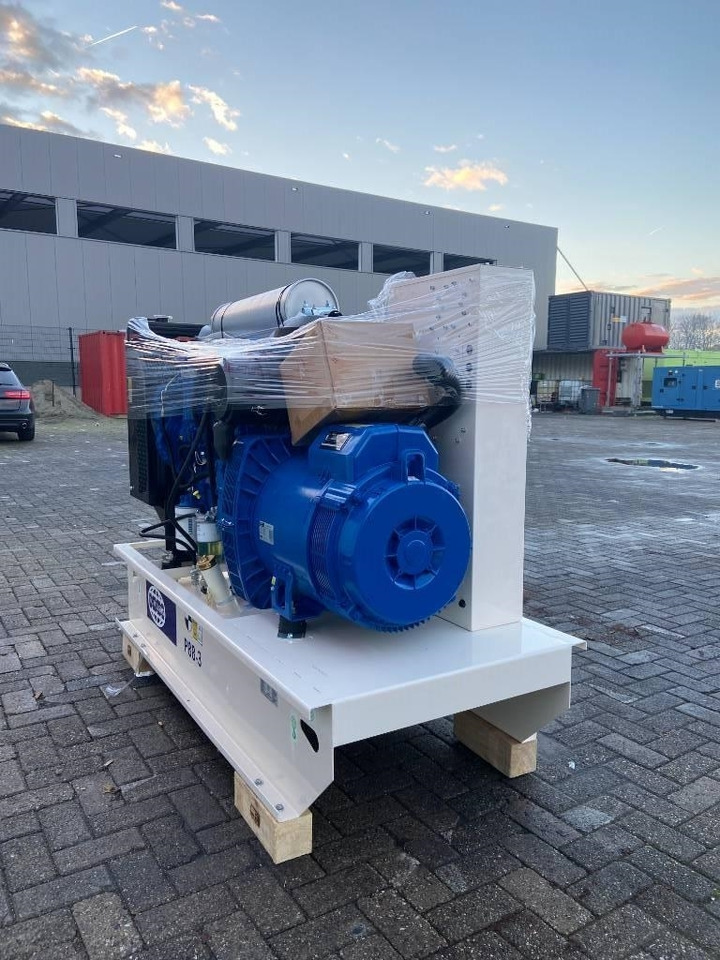 FG Wilson P88-3 - 88 kVA Open Genset - DPX-16007-O - مجموعة المولدات: صورة 2 FG Wilson P88-3 - 88 kVA Open Genset - DPX-16007-O - مجموعة المولدات: صورة 2