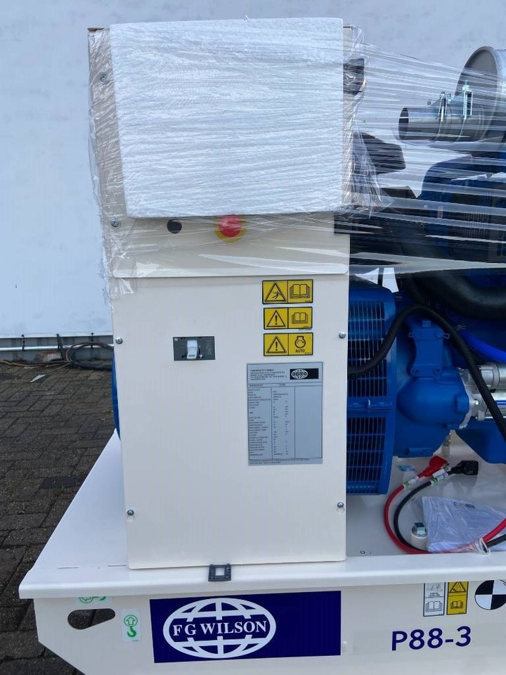 FG Wilson P88-3 - 88 kVA Open Genset - DPX-16007-O - مجموعة المولدات: صورة 5 FG Wilson P88-3 - 88 kVA Open Genset - DPX-16007-O - مجموعة المولدات: صورة 5
