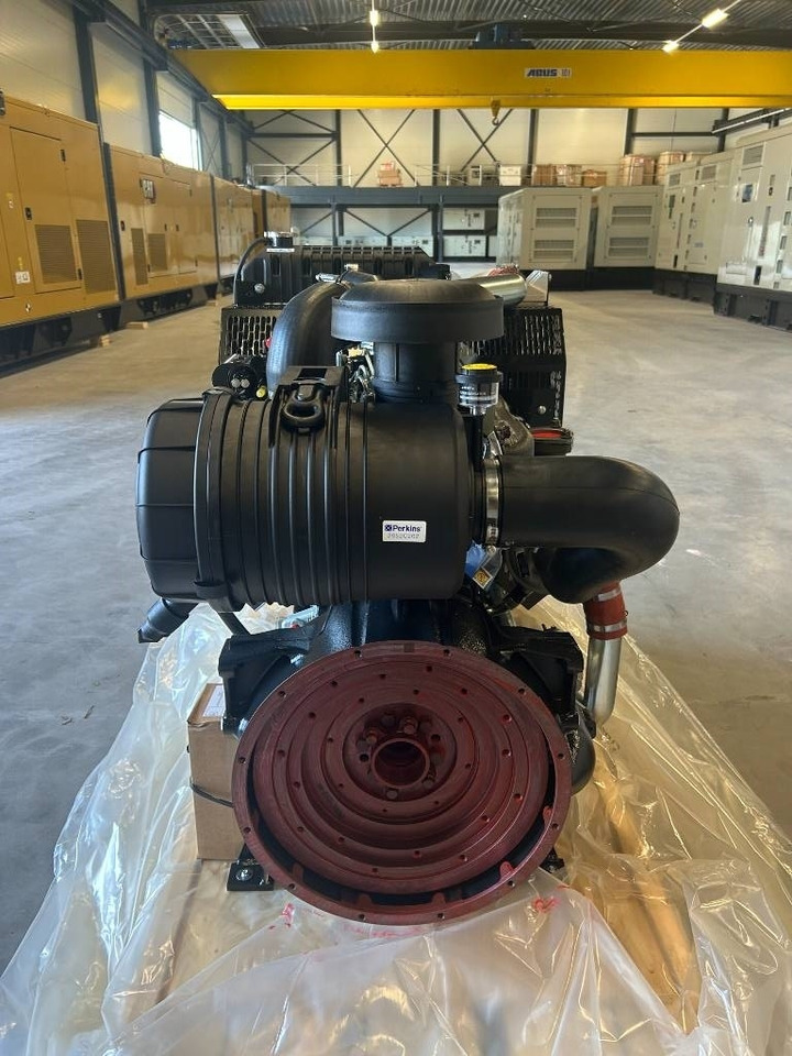 Perkins 1104D-44TA - Diesel Engine - New - DPX-25088  - محرك - آلات البناء: صورة 3 Perkins 1104D-44TA - Diesel Engine - New - DPX-25088  - محرك - آلات البناء: صورة 3