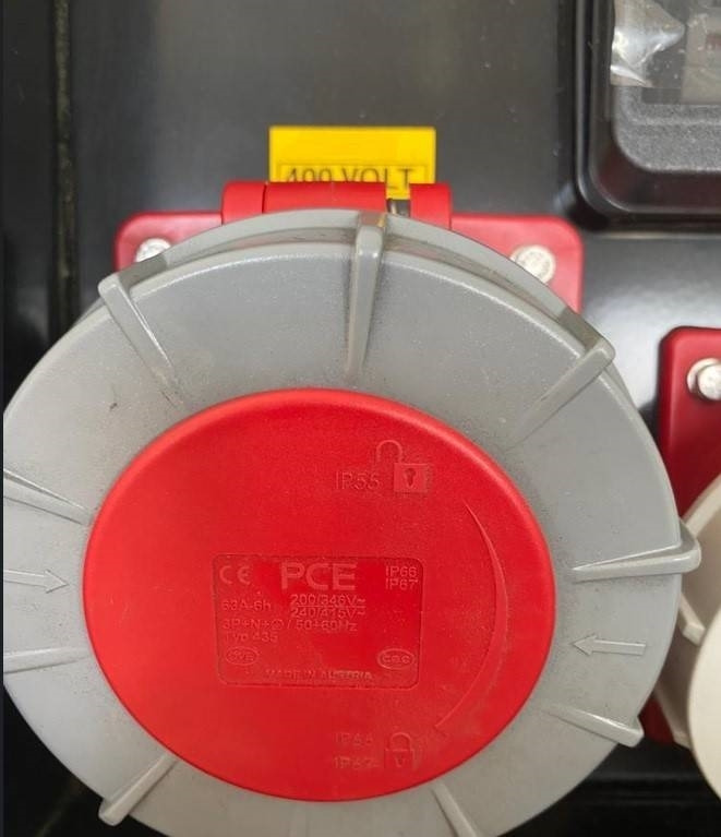 Socket Box 30-60 kVA - 63A - 32A - 16A - IPX8 - DP - معدات البناء: صورة 3 Socket Box 30-60 kVA - 63A - 32A - 16A - IPX8 - DP - معدات البناء: صورة 3