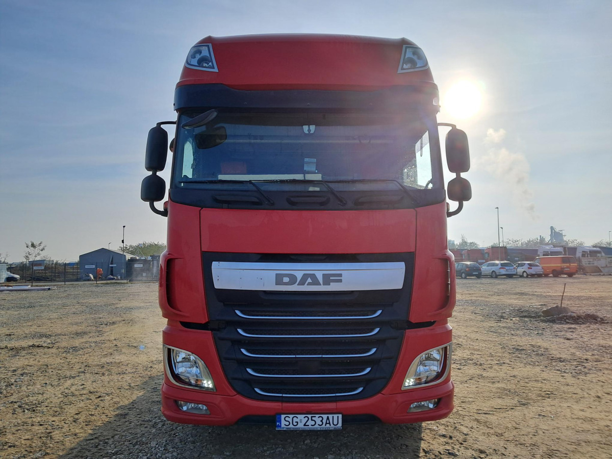 DAF XF 460 FT CIĄGNIK SIODŁOWY - وحدة جر: صورة 3 DAF XF 460 FT CIĄGNIK SIODŁOWY - وحدة جر: صورة 3