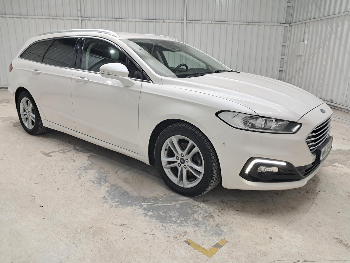 سيارة FORD MONDEO KOMBI: صورة 1