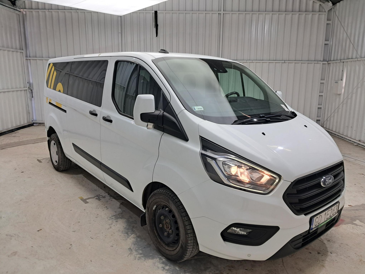 FORD TRANSIT CUSTOM VAN - فان: صورة 1 FORD TRANSIT CUSTOM VAN - فان: صورة 1