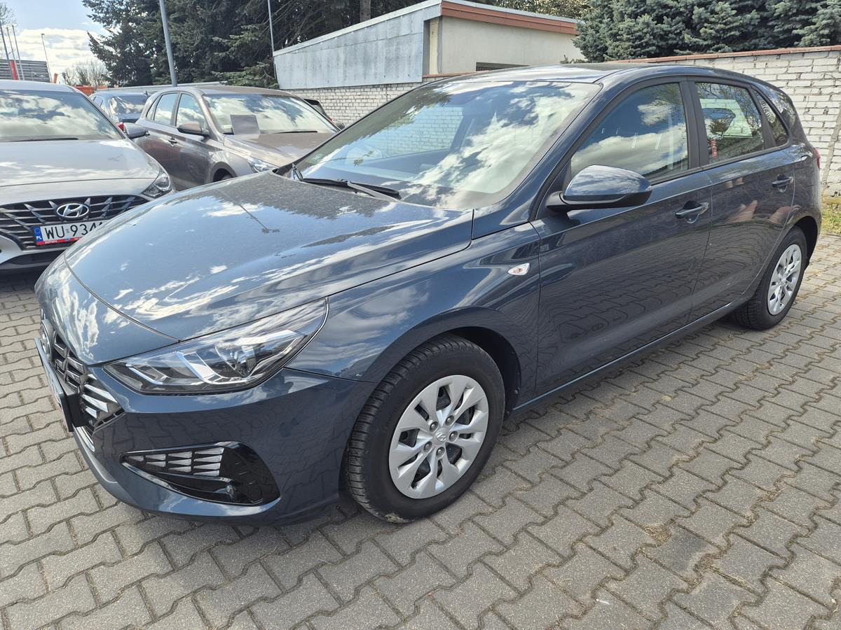 HYUNDAI I30 HATCHBACK - هاتشباك: صورة 2 HYUNDAI I30 HATCHBACK - هاتشباك: صورة 2