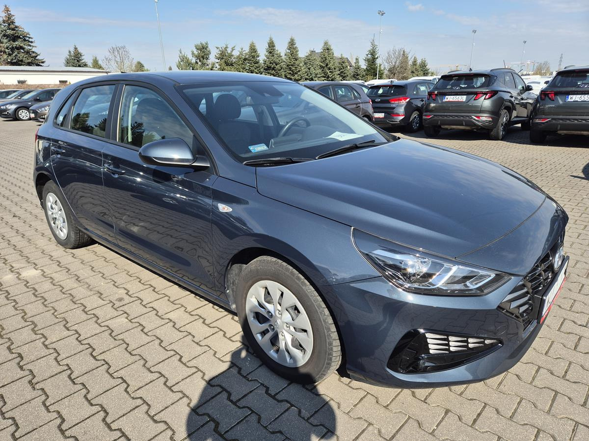 HYUNDAI I30 HATCHBACK - هاتشباك: صورة 1 HYUNDAI I30 HATCHBACK - هاتشباك: صورة 1