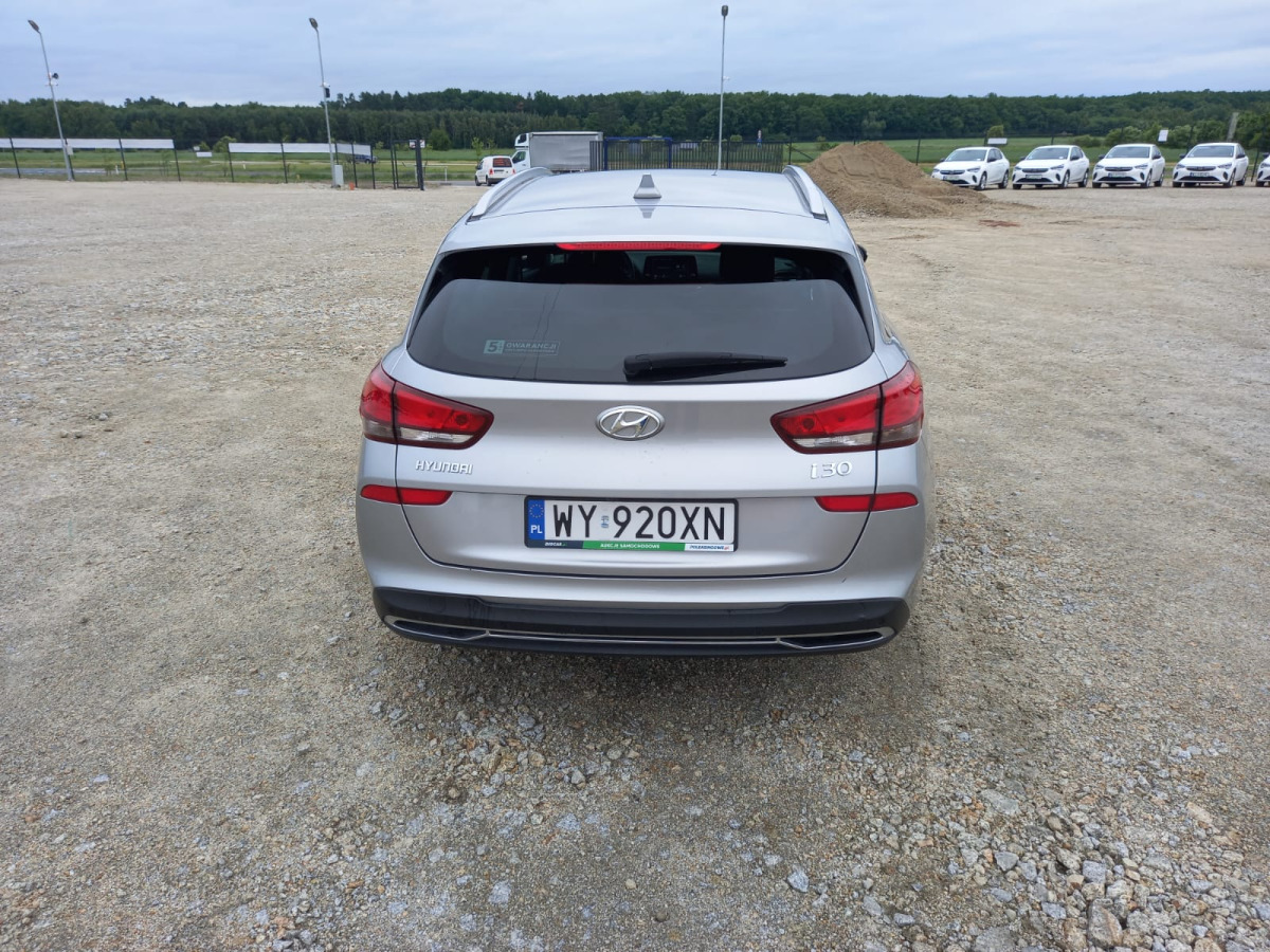 HYUNDAI I30 KOMBI - سيارة: صورة 5 HYUNDAI I30 KOMBI - سيارة: صورة 5