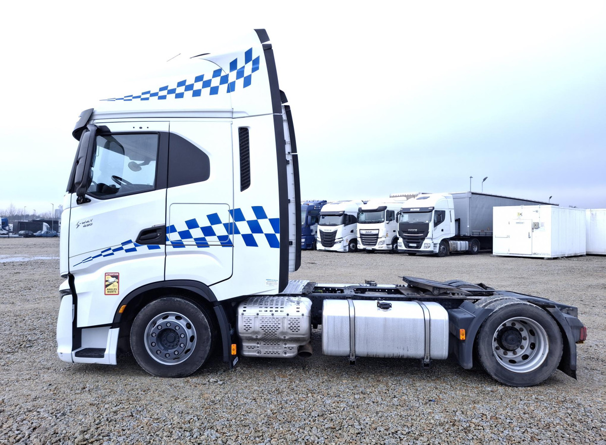 IVECO AS440ST/FP LT CIĄGNIK SIODŁOWY - وحدة جر: صورة 5 IVECO AS440ST/FP LT CIĄGNIK SIODŁOWY - وحدة جر: صورة 5