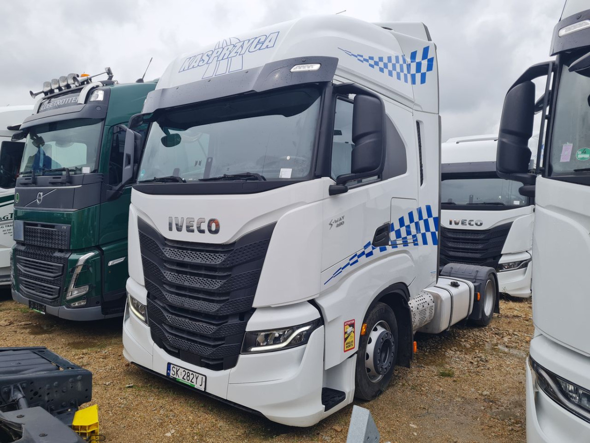 IVECO AS440ST/FP LT CIĄGNIK SIODŁOWY - وحدة جر: صورة 2 IVECO AS440ST/FP LT CIĄGNIK SIODŁOWY - وحدة جر: صورة 2
