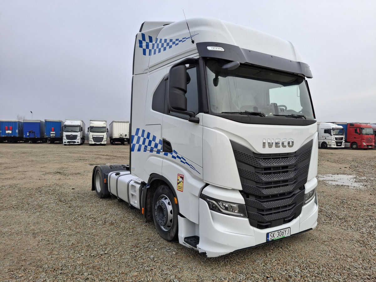 IVECO AS440ST/FP LT CIĄGNIK SIODŁOWY - وحدة جر: صورة 1 IVECO AS440ST/FP LT CIĄGNIK SIODŁOWY - وحدة جر: صورة 1