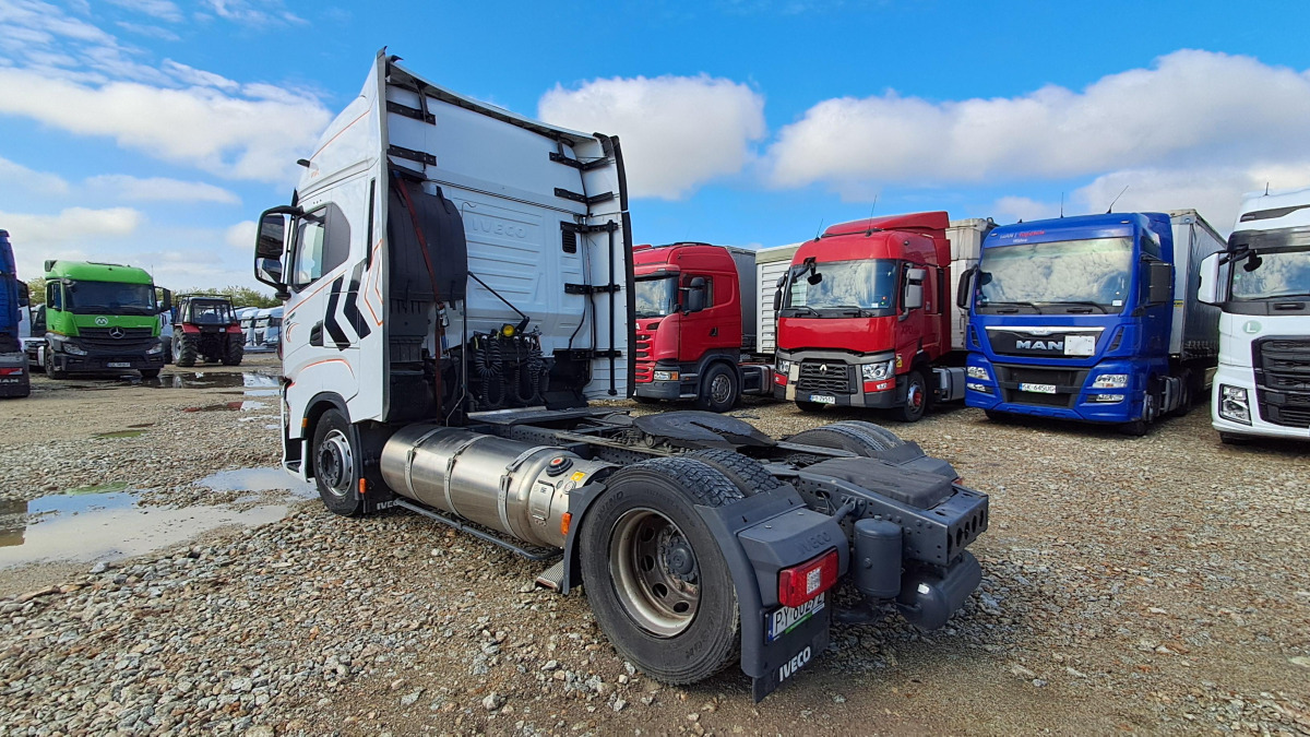 IVECO AS440ST/FP LT LNG CIĄGNIK SIODŁOWY - وحدة جر: صورة 5 IVECO AS440ST/FP LT LNG CIĄGNIK SIODŁOWY - وحدة جر: صورة 5