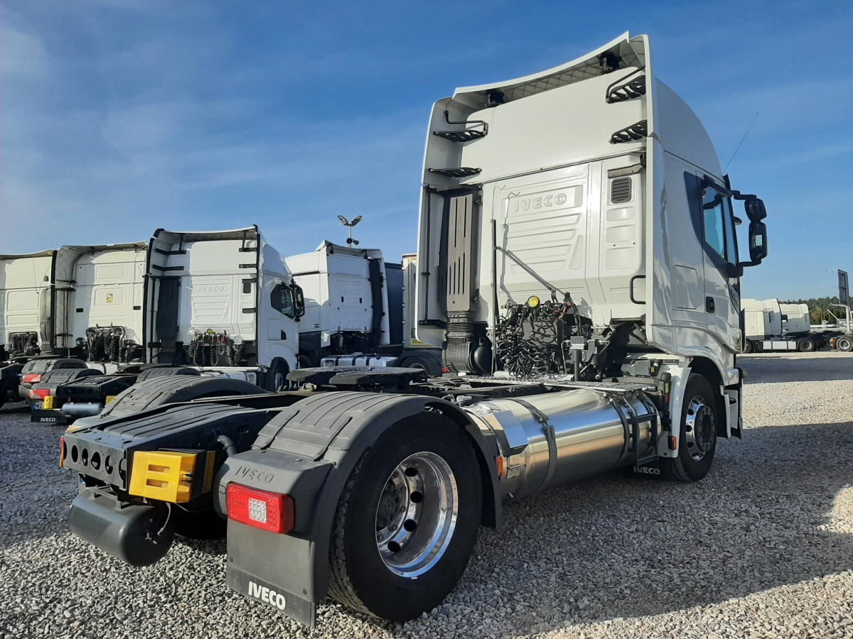IVECO AS440ST/P LNG CIĄGNIK SIODŁOWY - وحدة جر: صورة 4 IVECO AS440ST/P LNG CIĄGNIK SIODŁOWY - وحدة جر: صورة 4