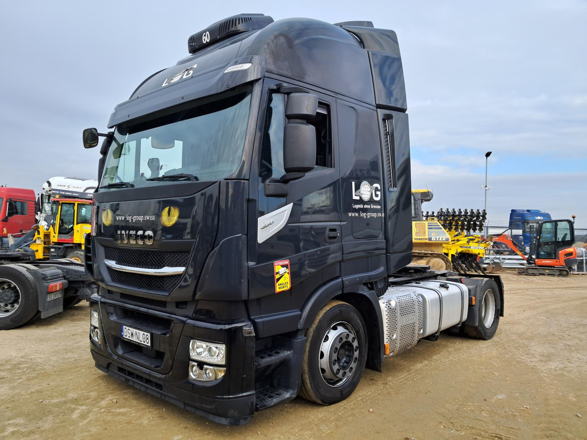 IVECO AS440T CIĄGNIK SIODŁOWY - وحدة جر: صورة 2 IVECO AS440T CIĄGNIK SIODŁOWY - وحدة جر: صورة 2