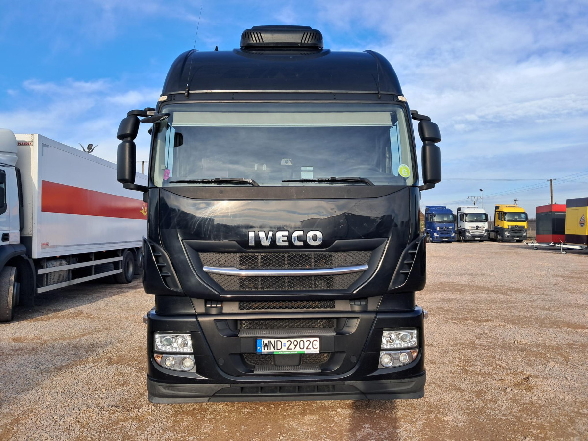 IVECO AS440T/ FP LT CIĄGNIK SIODŁOWY - وحدة جر: صورة 3 IVECO AS440T/ FP LT CIĄGNIK SIODŁOWY - وحدة جر: صورة 3