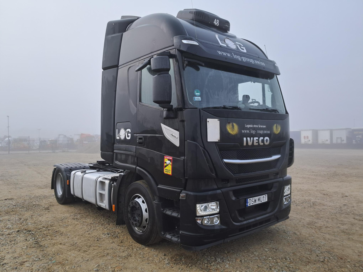 IVECO AS440T/P CIĄGNIK SIODŁOWY - وحدة جر: صورة 1 IVECO AS440T/P CIĄGNIK SIODŁOWY - وحدة جر: صورة 1