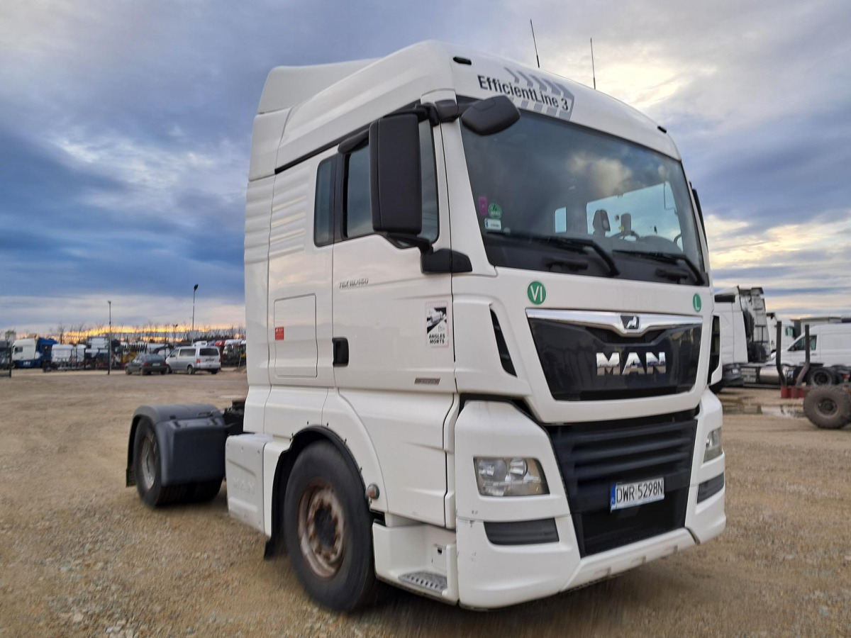 MAN TGX CIĄGNIK SIODŁOWY - وحدة جر: صورة 1 MAN TGX CIĄGNIK SIODŁOWY - وحدة جر: صورة 1