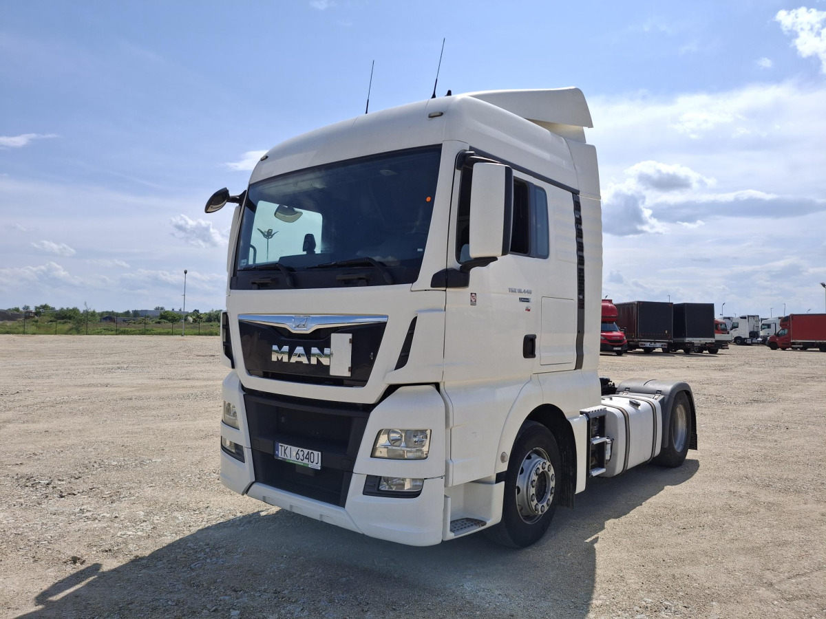 MAN TGX CIĄGNIK SIODŁOWY - وحدة جر: صورة 2 MAN TGX CIĄGNIK SIODŁOWY - وحدة جر: صورة 2