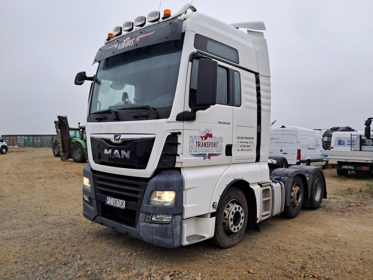 MAN TGX CIĄGNIK SIODŁOWY - وحدة جر: صورة 2 MAN TGX CIĄGNIK SIODŁOWY - وحدة جر: صورة 2