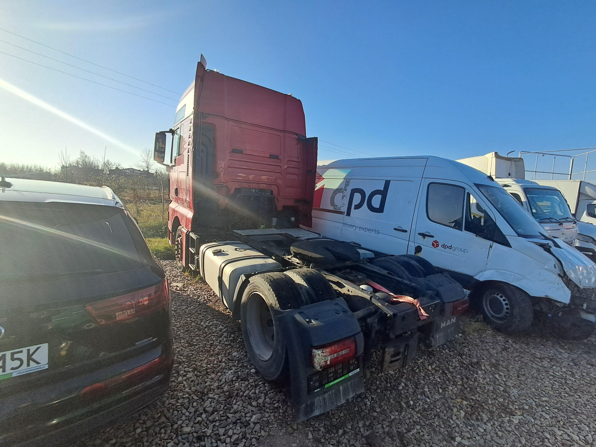 MAN TGX CIĄGNIK SIODŁOWY - وحدة جر: صورة 4 MAN TGX CIĄGNIK SIODŁOWY - وحدة جر: صورة 4