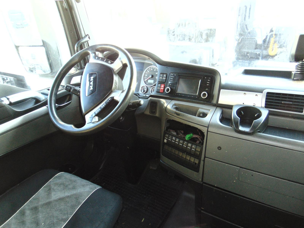 MAN TGX CIĄGNIK SIODŁOWY - وحدة جر: صورة 5 MAN TGX CIĄGNIK SIODŁOWY - وحدة جر: صورة 5