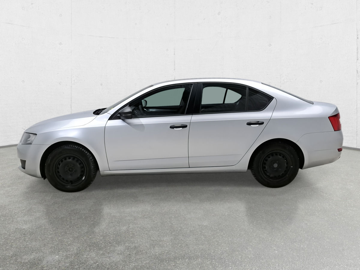 SKODA OCTAVIA HATCHBACK - هاتشباك: صورة 5 SKODA OCTAVIA HATCHBACK - هاتشباك: صورة 5