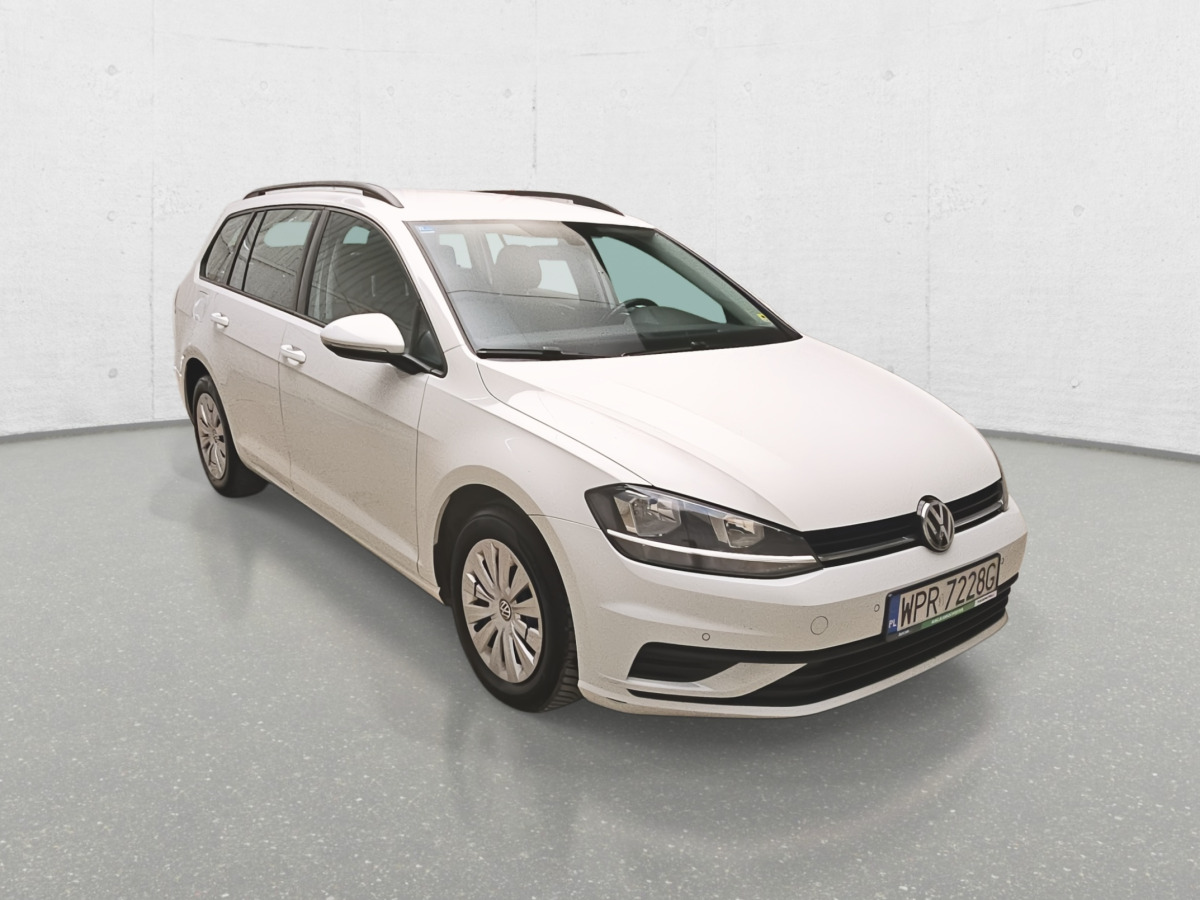 سيارة VOLKSWAGEN GOLF KOMBI: صورة 1