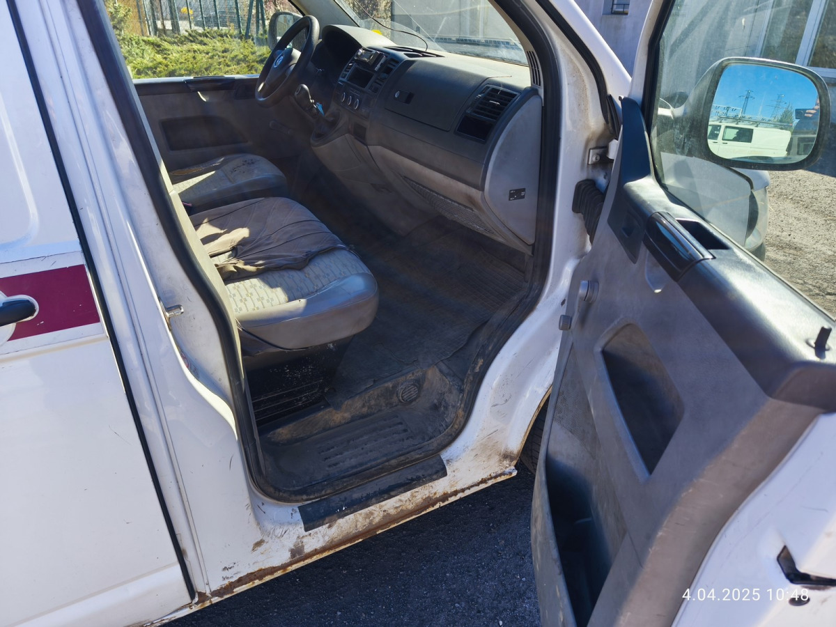 VOLKSWAGEN TRANSPORTER FURGON BLASZAK - فان: صورة 5 VOLKSWAGEN TRANSPORTER FURGON BLASZAK - فان: صورة 5